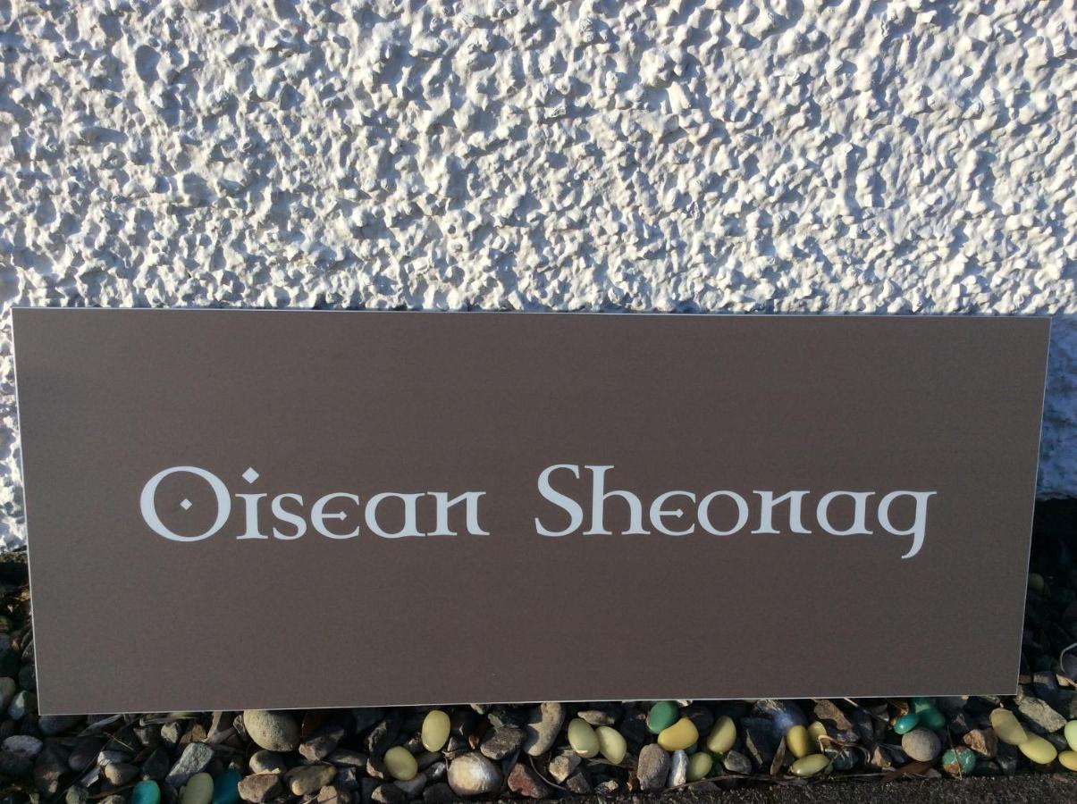 Oisean Sheonag Bed & Breakfast Portree Exterior photo
